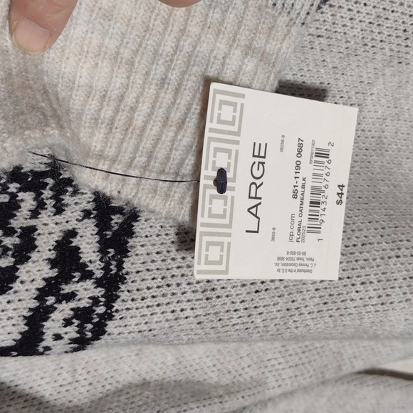 NWT Gorgeous Floral Knit Sweater - Picture 14 of 16